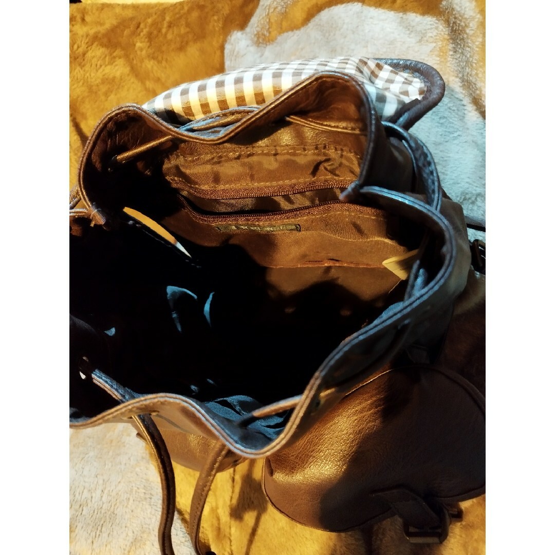 INGNI(イング)のレア★貴重商品イング　INGNI　リュック　茶色　ブラウン　小さめ　ミニリュック レディースのバッグ(リュック/バックパック)の商品写真