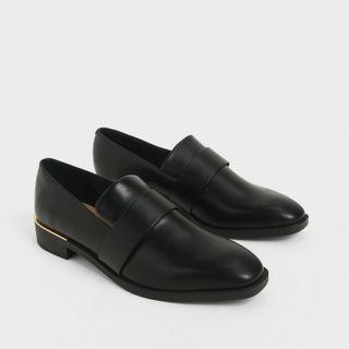 チャールズアンドキース(Charles and Keith)の完売品♥チャールズアンドキース♥クラシックローファー(ローファー/革靴)