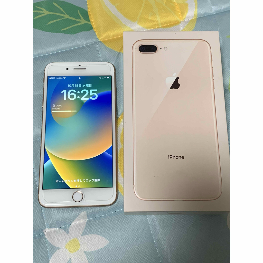 美品 iPhone 8 Plus 64GB ゴールド au SIMロック解除-