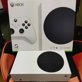 エックスボックス(Xbox)のXbox series S 本体 コントローラー無し(家庭用ゲーム機本体)