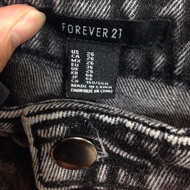 FOREVER 21(フォーエバートゥエンティーワン)のサロペット レディースのパンツ(サロペット/オーバーオール)の商品写真