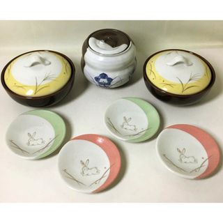 タチキチ(たち吉)の【新品未使用品】たち吉　壺　うさぎ柄の蓋物　　　　　うさぎの小皿セット(食器)