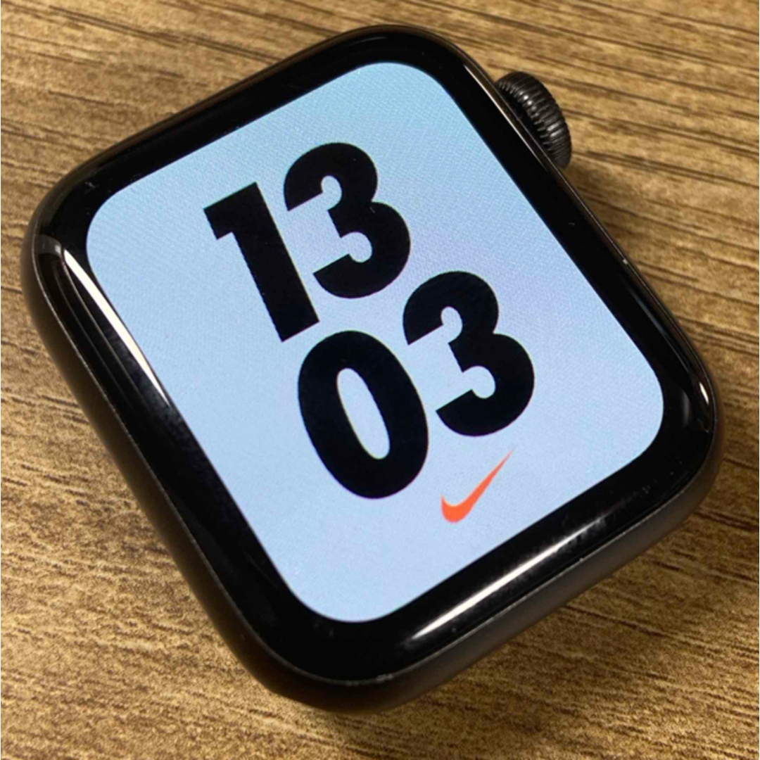 Apple Watch Nike SE 40mm GPS 第一世代 未使用付属品