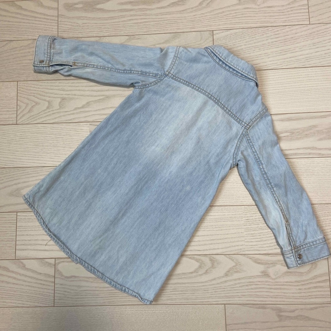 SLAP SLIP(スラップスリップ)のSLAP SLIP デニムワンピース　100 キッズ/ベビー/マタニティのキッズ服女の子用(90cm~)(ワンピース)の商品写真