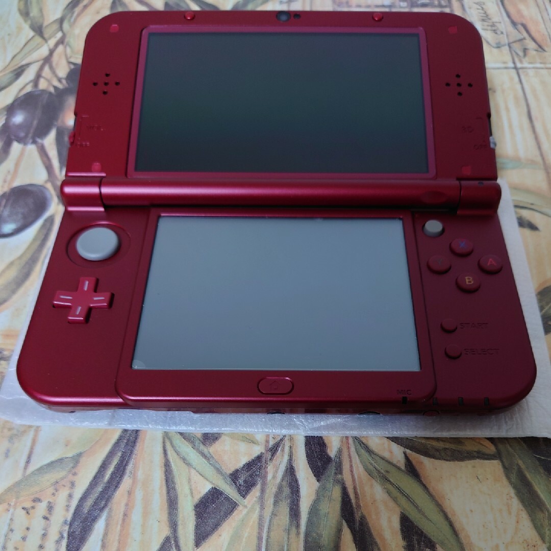 ニンテンドー3DS - Newニンテンドー3DS LL メタリックレッド極美品 完