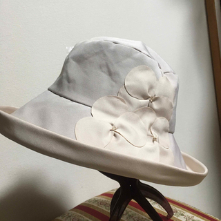 アンテプリマ(ANTEPRIMA)のANTEPRIMA アンテプリマ  フィオーリ飾り 帽子(ハット)