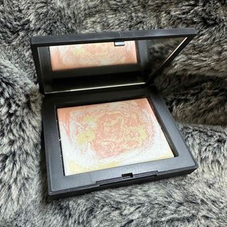 ナーズ(NARS)のNARS フェイスパウダー(フェイスパウダー)