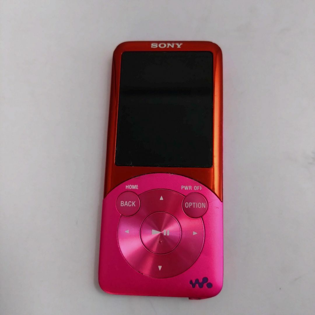 SONY(ソニー)のSONY NW-S755 赤 16GB Walkman 中古品　ジャンク スマホ/家電/カメラのオーディオ機器(ポータブルプレーヤー)の商品写真