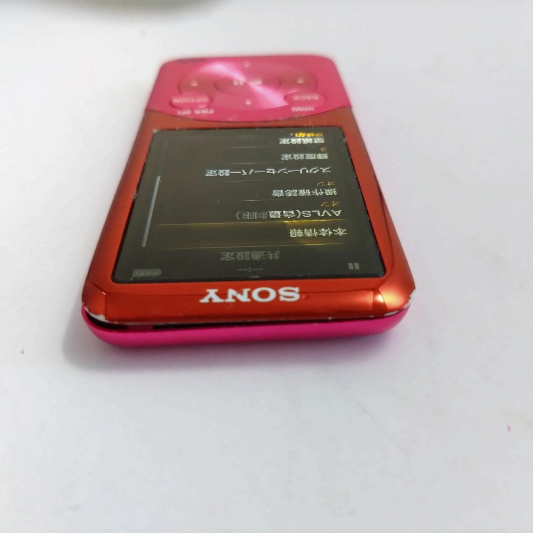 SONY(ソニー)のSONY NW-S755 赤 16GB Walkman 中古品　ジャンク スマホ/家電/カメラのオーディオ機器(ポータブルプレーヤー)の商品写真
