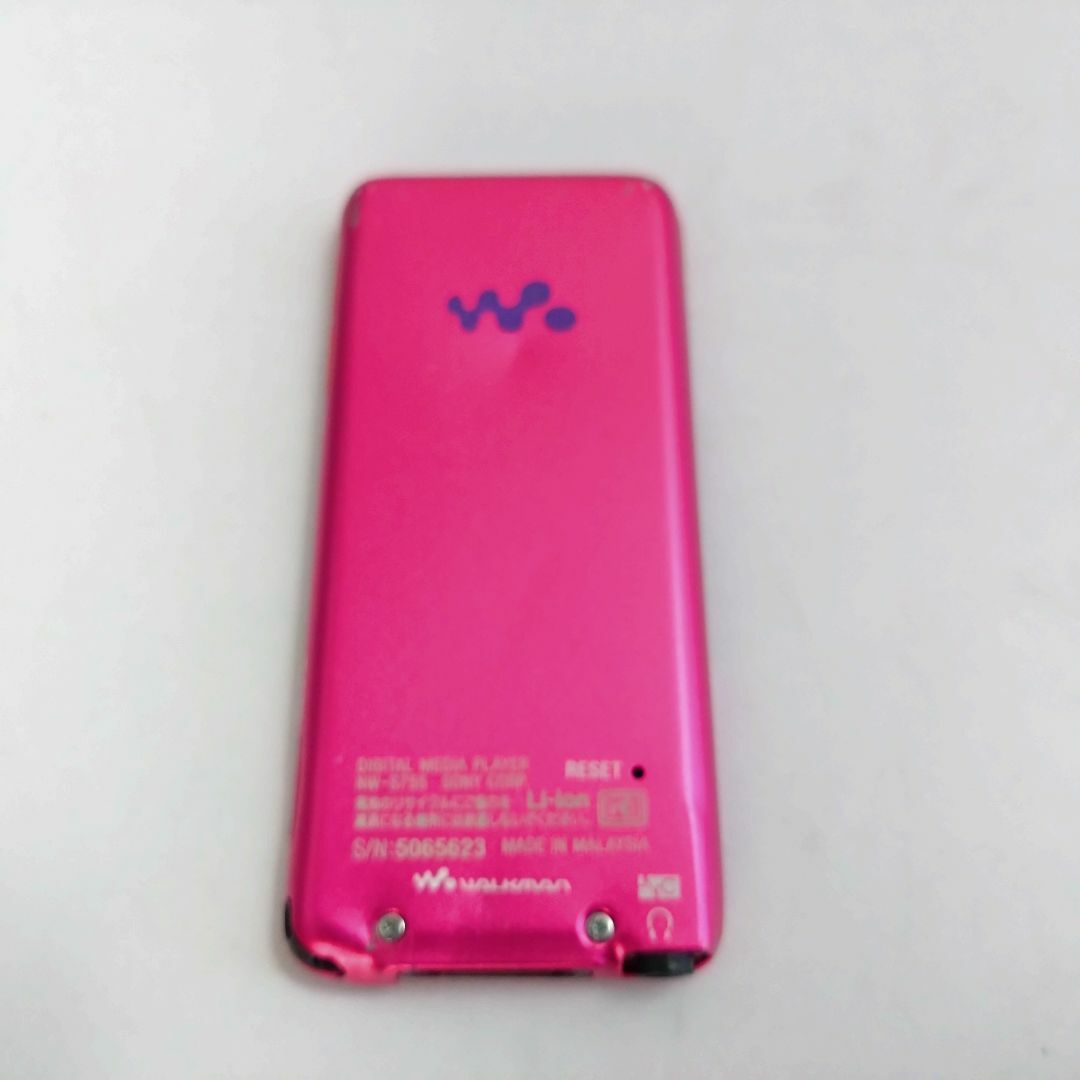 SONY(ソニー)のSONY NW-S755 赤 16GB Walkman 中古品　ジャンク スマホ/家電/カメラのオーディオ機器(ポータブルプレーヤー)の商品写真