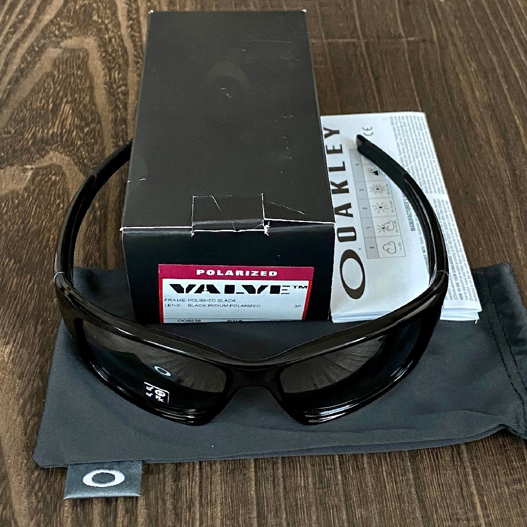 Oakley - サングラス オークリー バルブ 偏光 ブラック ミラー 釣り ゴルフ 黒の通販 by 即購入OK 土日祝日発送可能です