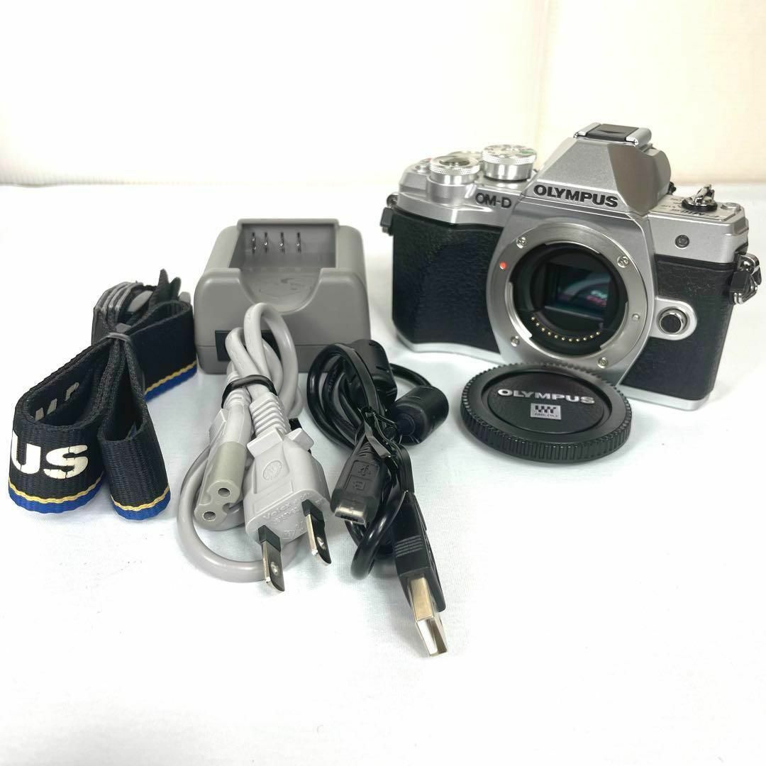 美品】OLYMPUS OM-D E-M10 MarkⅢ ボディ カメラ 美品】OLYMPUS OM-D E-M10 MarkⅢ ボディ カメラ