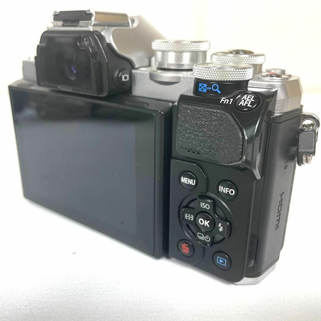 美品】OLYMPUS OM-D E-M10 MarkⅢ ボディ カメラ 美品】OLYMPUS OM-D E-M10 MarkⅢ ボディ カメラ