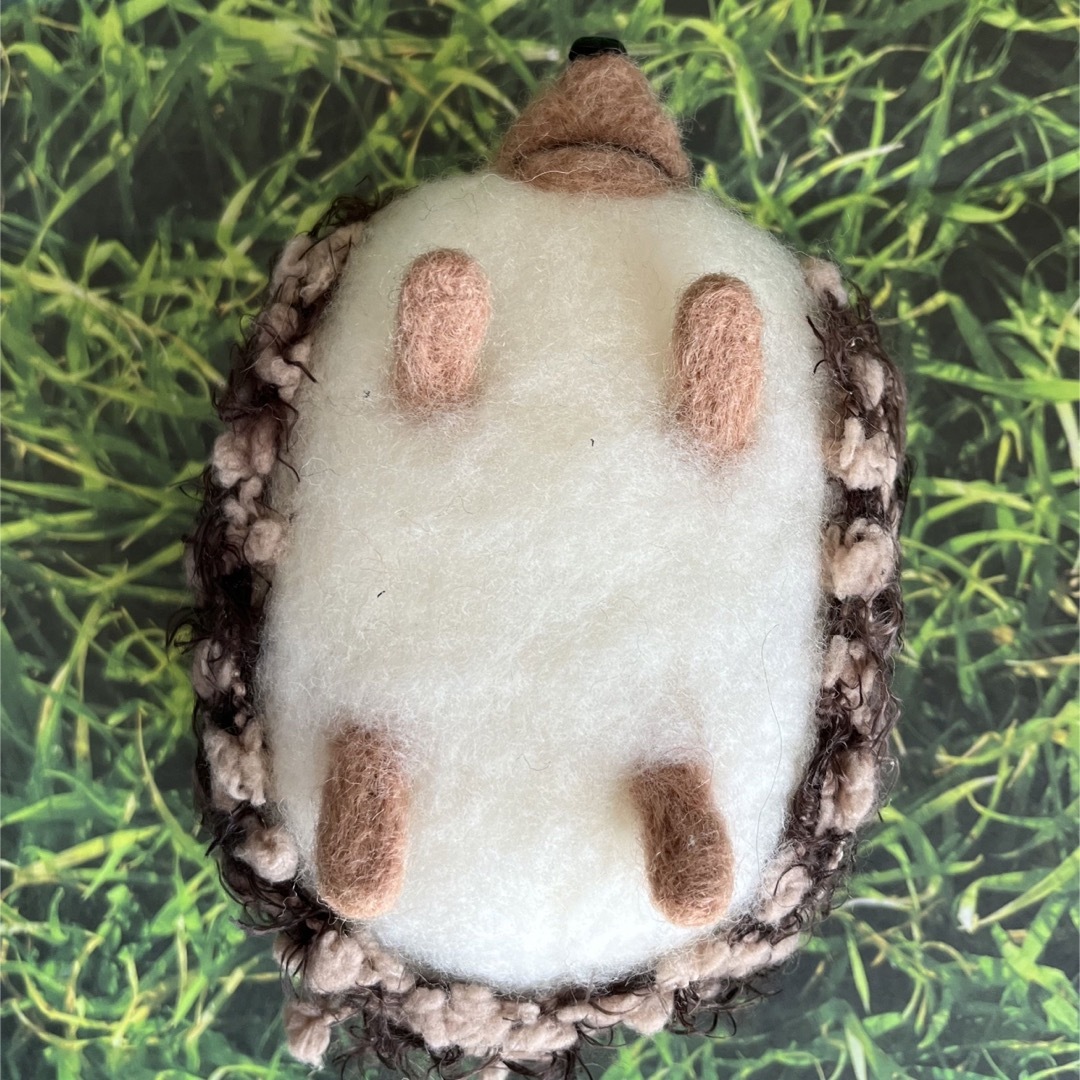 羊毛フェルト　ハリネズミ ハンドメイドのぬいぐるみ/人形(ぬいぐるみ)の商品写真