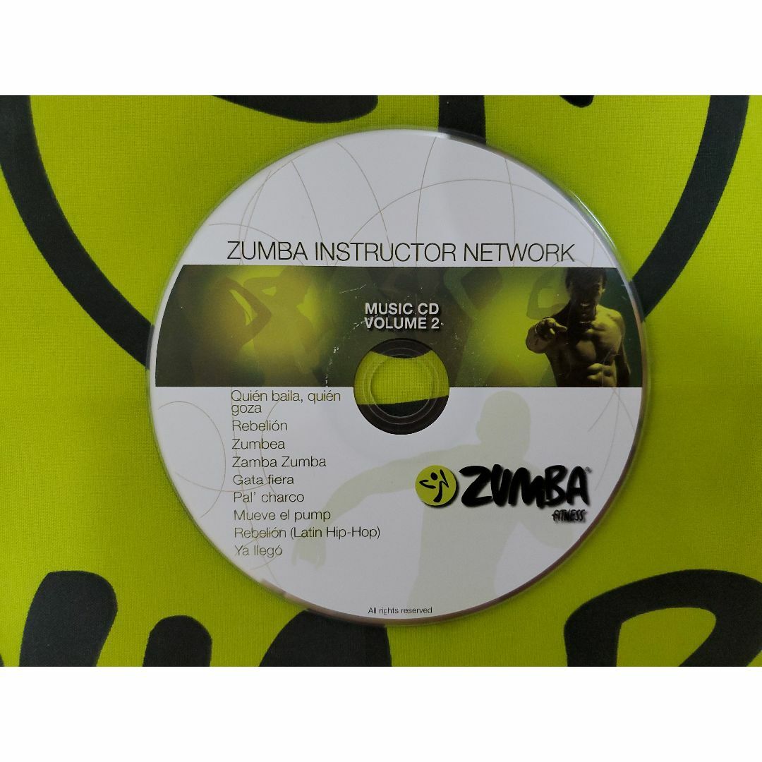 Zumba(ズンバ)の超希少品！　ZUMBA　ズンバ　ZIN2　CD　DVD　インストラクター専用 エンタメ/ホビーのDVD/ブルーレイ(スポーツ/フィットネス)の商品写真