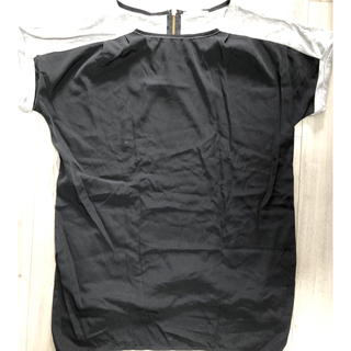 ローリーズファーム(LOWRYS FARM)のバイカラーロング丈半袖Tシャツブラック×グレー(Tシャツ(半袖/袖なし))