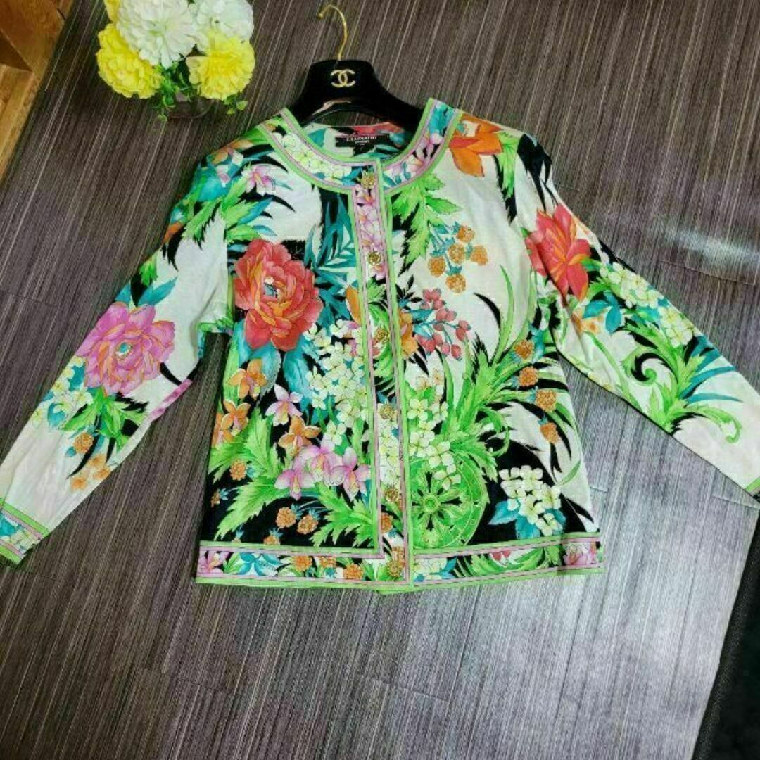 レオナール フラワー柄 上品 可愛い ブラウス ジャケット コート Tシャツ