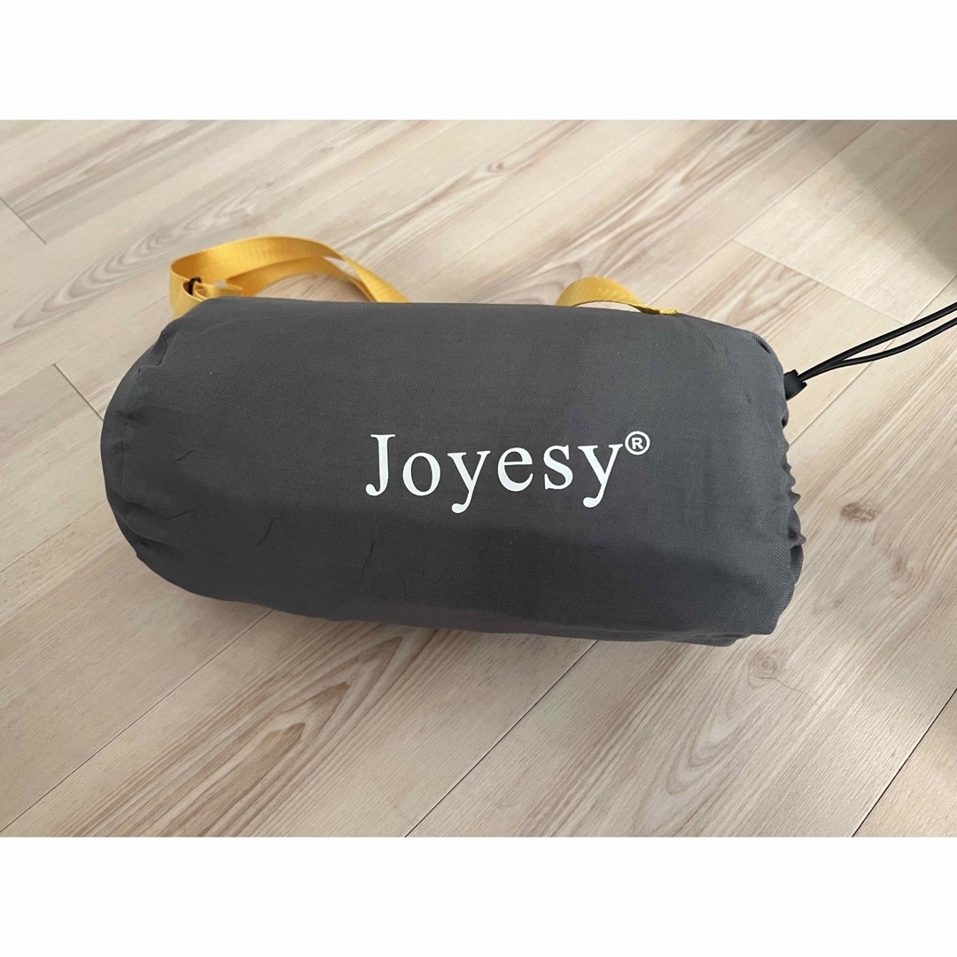 Joyesy 発熱パッド  グレー　収納袋付き198×61cm スポーツ/アウトドアのアウトドア(寝袋/寝具)の商品写真