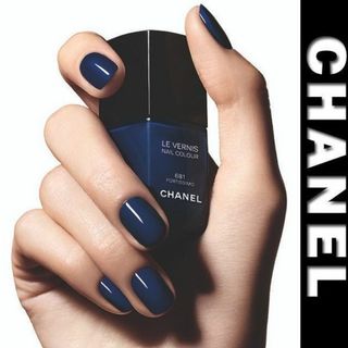 シャネル(CHANEL)の★限定品★入手困難★希少品★シャネル ヴェルニ 681 フォルティシモ(マニキュア)