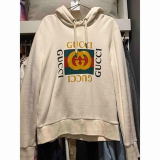 グッチ(Gucci)のGucciロゴパーカー　人気アイテム(パーカー)