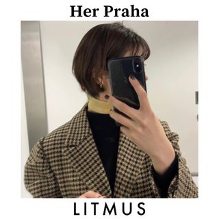 Her Praha ヴィンテージスカーフ　ベスト