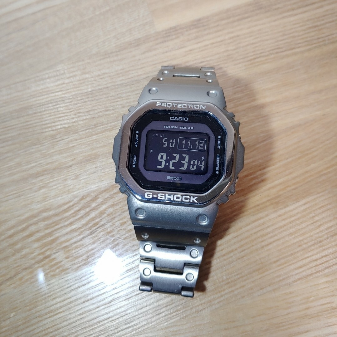 G-SHOCK(ジーショック)のG-SHOCK　5600 チタンシルバーベルト　カスタム メンズの時計(腕時計(デジタル))の商品写真