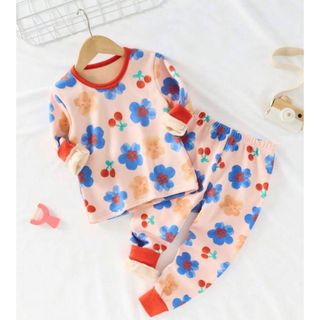 SHEIN 女の子裏起毛パジャマ　新品　可愛い花柄(パジャマ)