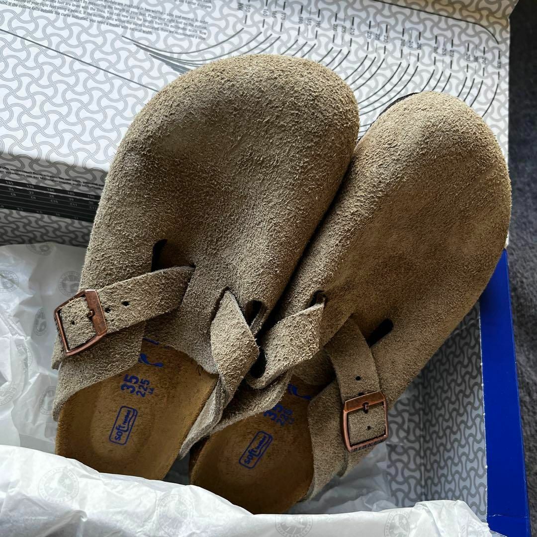 BIRKENSTOCK(ビルケンシュトック)のビルケンシュトック ボストン 22.5 ナロー ビルケン スウェード トープ レディースの靴/シューズ(サンダル)の商品写真