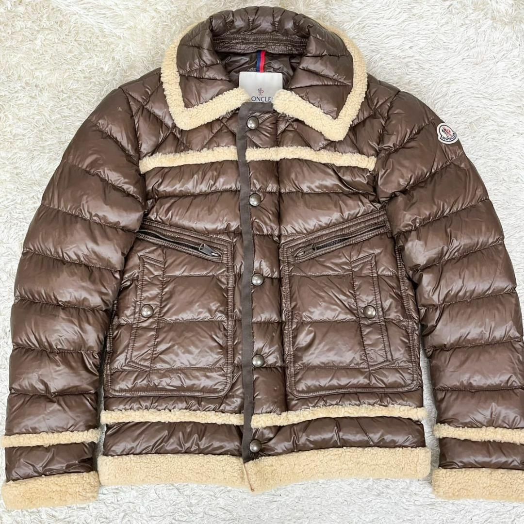 MONCLER(モンクレール)の超希少デザイン MONCLER 本革ムートンレザー ボアジャケット ブラウン 0 メンズのジャケット/アウター(ダウンジャケット)の商品写真