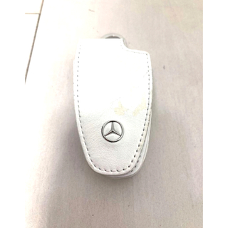 Mercedes-Benzキーカバー スクエア フラップ ホワイト(車内アクセサリ)