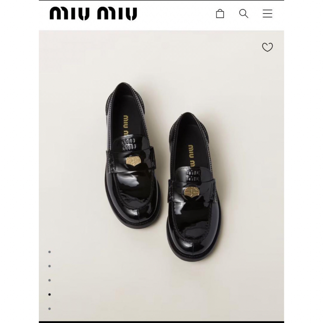 miumiu ブラッシュドレザー ローファー