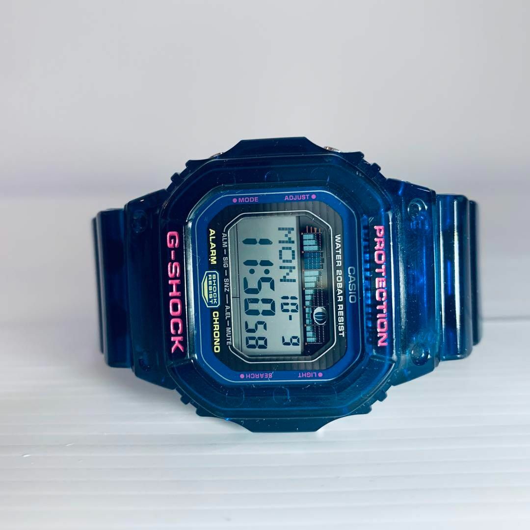 G-SHOCK(ジーショック)の【希少】G-SHOCK GLX-5600 C ブルースケルトン メンズの時計(腕時計(デジタル))の商品写真