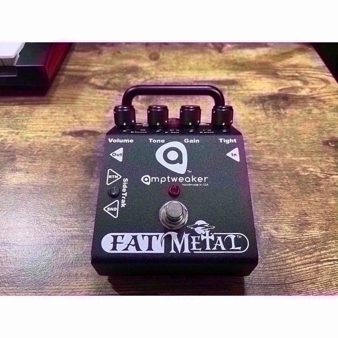 エフェクターAmptweaker FAT METAL 最強ディストーション