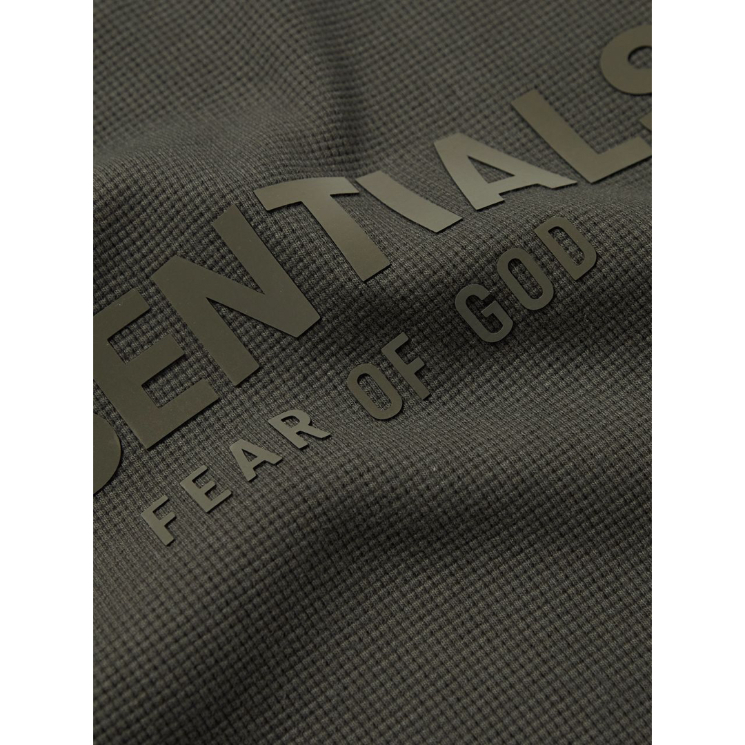 FOG Fear Of God Essentials フォグ　エッセンシャルズ