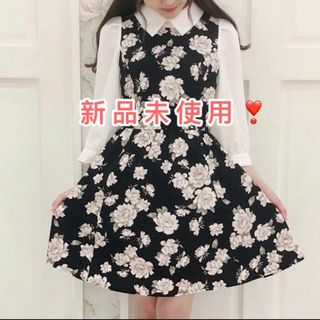 新品未使用♡evelyn 袖シフォン花柄OP ワンピース(ひざ丈ワンピース)