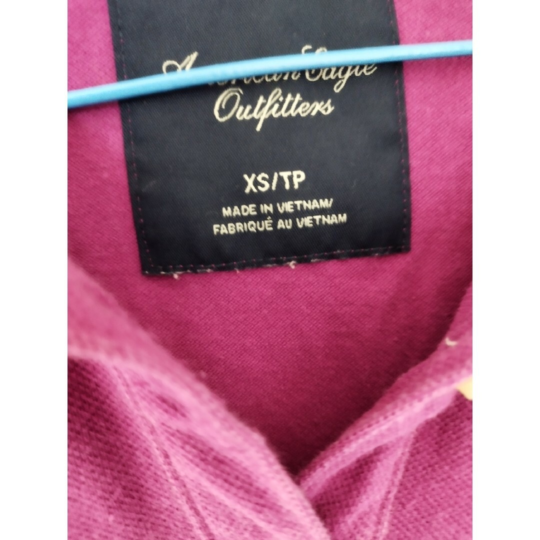 ショッキングピンク　ポロシャツ　中古　レディース レディースのトップス(ポロシャツ)の商品写真