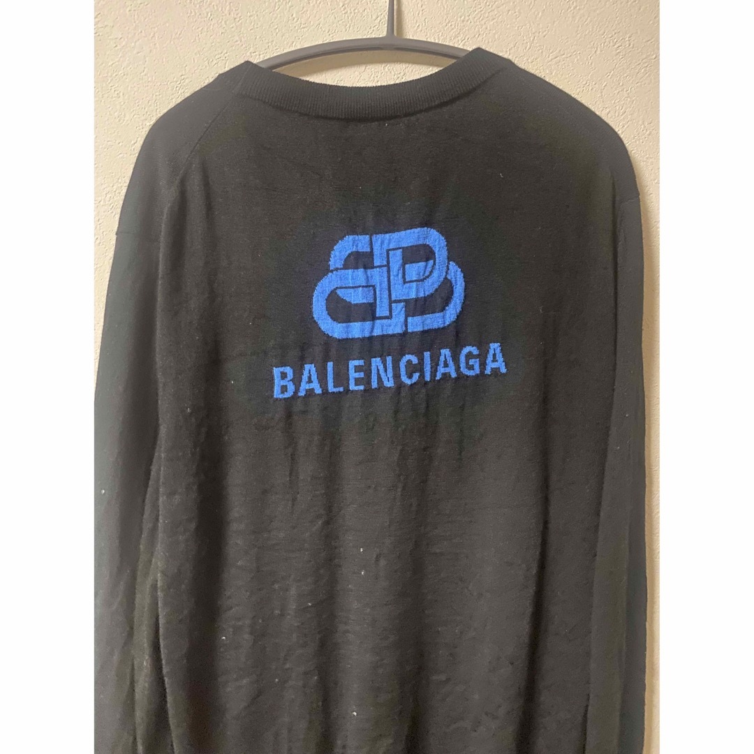 BALENCIAGA