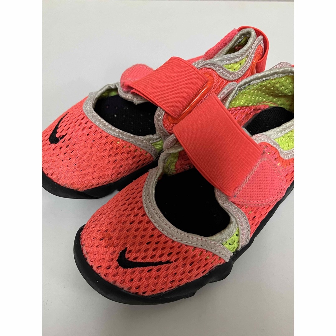 NIKE(ナイキ)のNIKE ナイキ　エアリフト　キッズ　スニーカー　子供用　サンダル17センチ キッズ/ベビー/マタニティのキッズ靴/シューズ(15cm~)(スニーカー)の商品写真