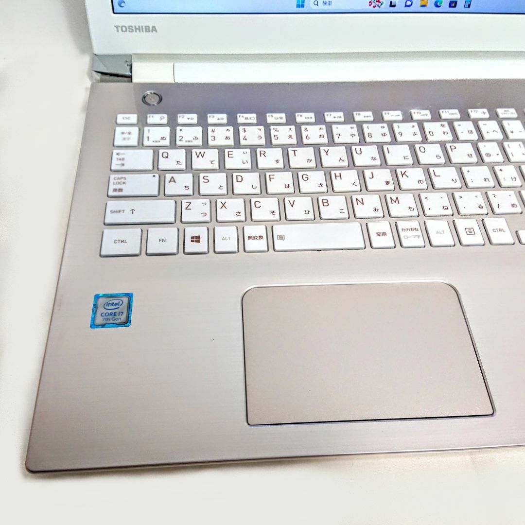 美品！Dynabook T65/CG 第7世代 Core i7[140]