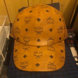 MCM X TISA キャップ　NEW ERA(ニューエラ)