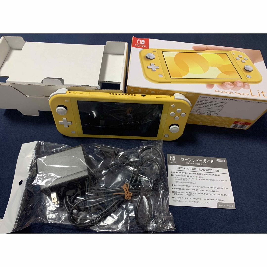 Nintendo Switch - 【極美品】【完動品】Switchライト本体 イエローの