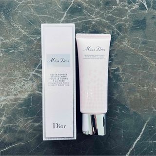 【新品未使用】Miss Dior シマリングローズ ボディジェル