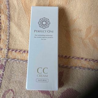 パーフェクトワン(PERFECT ONE)のラフィネ パーフェクトワン CCクリーム ナチュラル 12g。(CCクリーム)