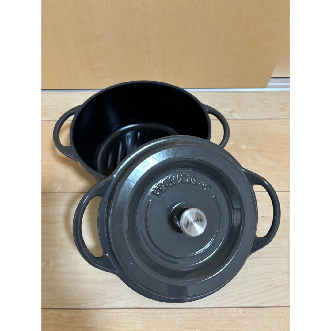 VERMICULAR 無水鍋 15,000→13,000値下げ 鍋/フライパン VERMICULAR 無水鍋 15,000→13,000値下げ 鍋/フライパン