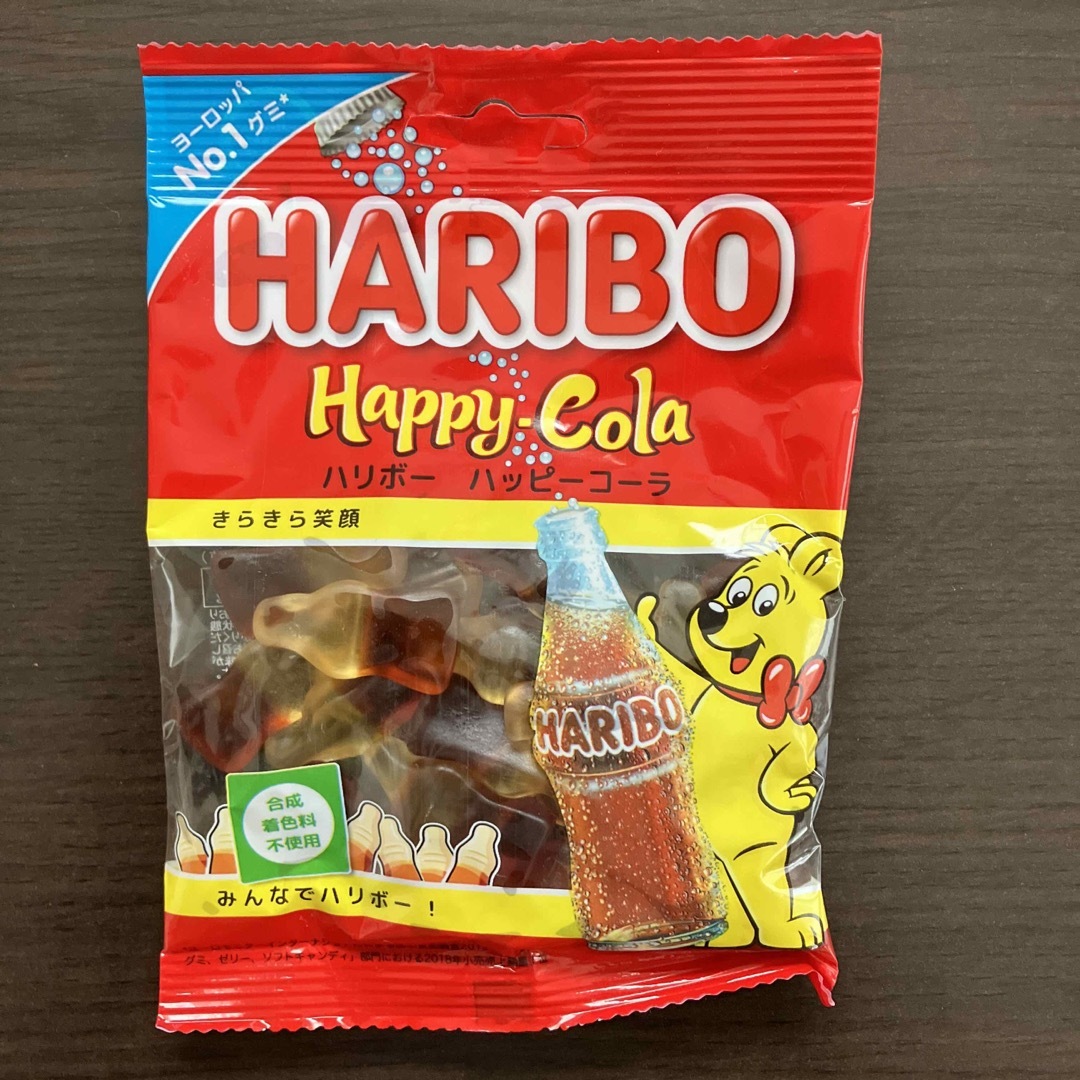 ハリボー(ハリボー)のハリボー ゴールドベア　ハッピーコーラ　各4袋　計8袋 食品/飲料/酒の食品(菓子/デザート)の商品写真