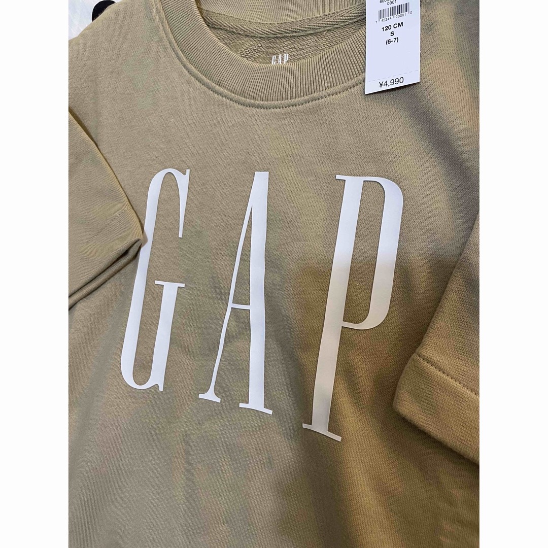 GAP Kids(ギャップキッズ)の【新品未使用】Gap 120㎝　ロゴTシャツワンピース Sキッズ キッズ/ベビー/マタニティのキッズ服女の子用(90cm~)(Tシャツ/カットソー)の商品写真