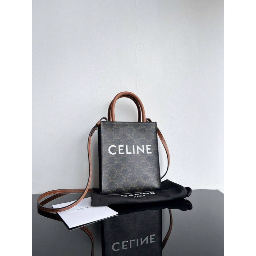 ミニ バーティカル トリオンフ キャンバス CELINE カバ - その他