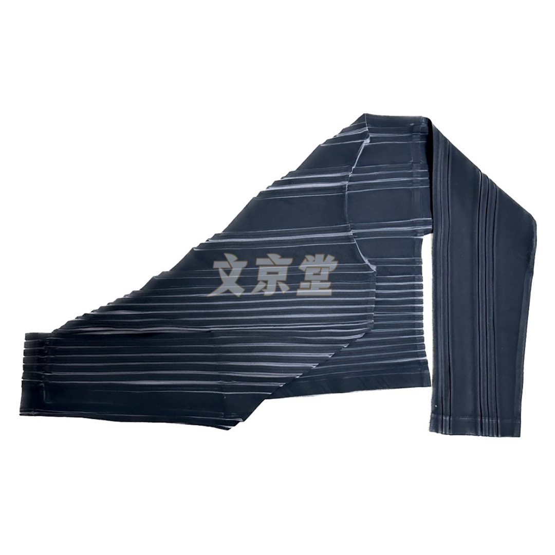 ISSEY MIYAKE - 新品】イッセイミヤケ トップス(2023.11月新作 ISSEY MIYAKE - 新品】イッセイミヤケ トップス(2023.11月新作