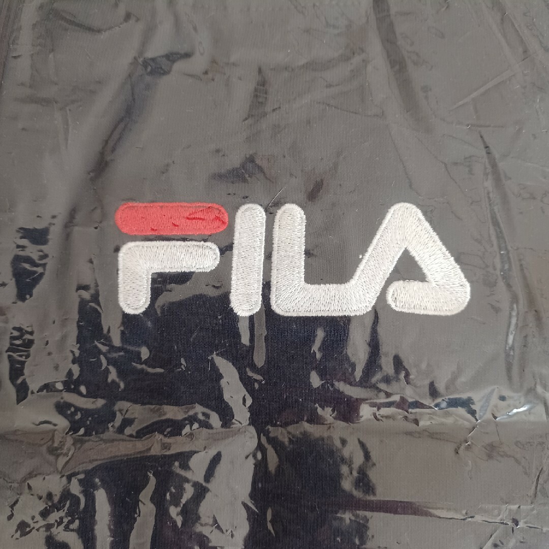 FILA(フィラ)のFILATシャツ新品 レディースのトップス(Tシャツ(半袖/袖なし))の商品写真