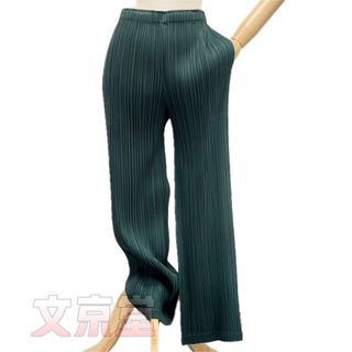 プリーツプリーズイッセイミヤケ(PLEATS PLEASE ISSEY MIYAKE)の新品】イッセイミヤケissey miyake THICKER  BOTTOMS１(カジュアルパンツ)